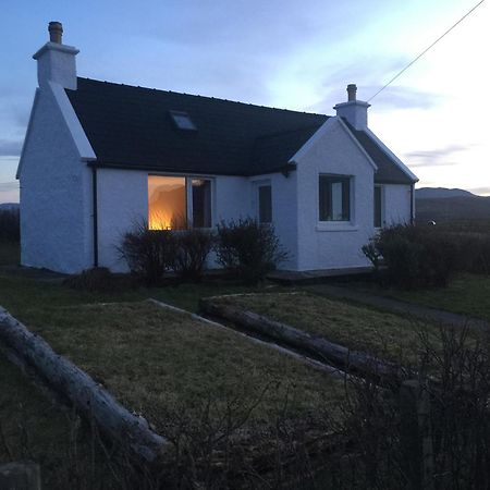 Amber'S Cottage Staffin Εξωτερικό φωτογραφία